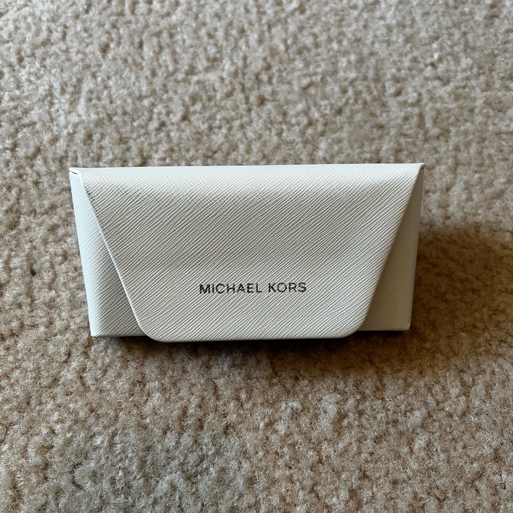 MICHAEL KORS
MK5007 HVAR - Picture 2 of 6